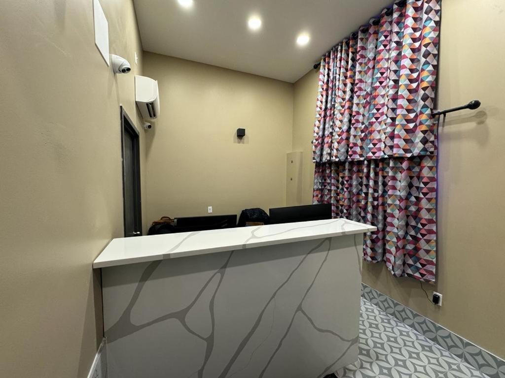 Moon Hotel Brooklyn New York Dış mekan fotoğraf